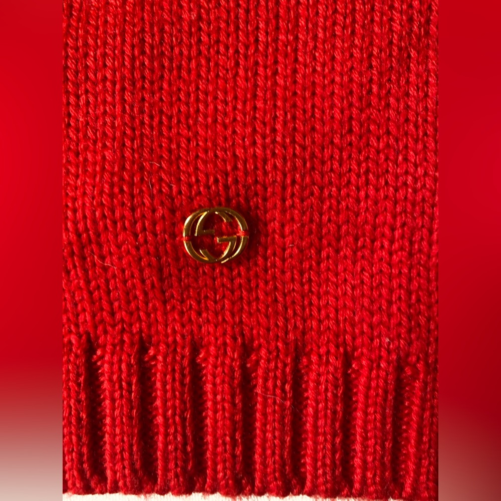 Authentic Gucci Red Girls' Knit Hooded Poncho 8 - Picture 3 of 14